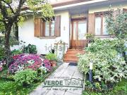 Villetta bifamiliare in vendita di 214 m² in Via 27...