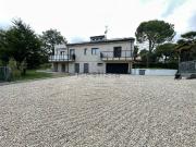 Villetta bifamiliare in vendita di 215 m² in Strada...