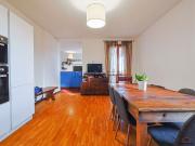 Villetta bifamiliare in vendita di 215 m² in Via Volga, 12