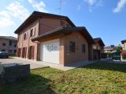 Villetta bifamiliare in vendita di 216 m² in Via A. de...