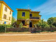 Villetta bifamiliare in vendita di 216 m² in Via Roma, 49