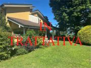 Villetta bifamiliare in vendita di 217 m² in Via delle...