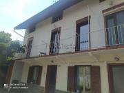 Villetta bifamiliare in vendita di 219 m² in Via Roma, 169