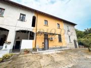 Villetta bifamiliare in vendita di 220 m² in Via Bertacciola