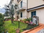 Villetta bifamiliare in vendita di 220 m² in Via del...