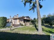 Villetta bifamiliare in vendita di 220 m² in Via lessona, 29