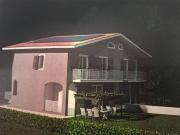 Villetta bifamiliare in vendita di 220 m² in Via Ponticelli