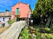 Villetta bifamiliare in vendita di 220 m² in Via Val...