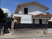 Villetta bifamiliare in vendita di 221 m² in Via Monte...