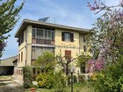 Villetta bifamiliare in vendita di 225 m²