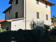 Villetta bifamiliare in vendita di 225 m² in Strada...