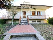 Villetta bifamiliare in vendita di 227 m² in Via...