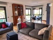 Villetta bifamiliare in vendita di 230 m² in Via Caravaggio