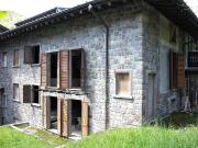 Villetta bifamiliare in vendita di 230 m² in Via della Costa