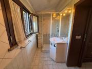 Villetta bifamiliare in vendita di 231 m² in Via...