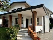 Villetta bifamiliare in vendita di 233 m² in Via...