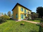 Villetta bifamiliare in vendita di 234 m²