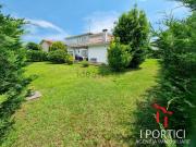 Villetta bifamiliare in vendita di 235 m² in Via Gorizia