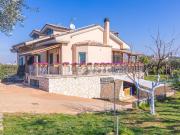 Villetta bifamiliare in vendita di 235 m² in Via John...