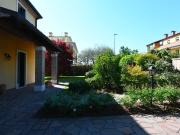 Villetta bifamiliare in vendita di 236 m² in Via Monte Alto