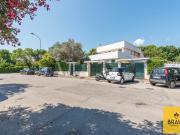 Villetta bifamiliare in vendita di 238 m² in Via Nettuno, 45