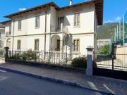 Villetta bifamiliare in vendita di 240 m² in Via Dante, 5