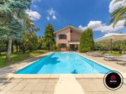 Villetta bifamiliare in vendita di 240 m² in Via dei...