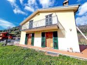 Villetta bifamiliare in vendita di 240 m² in Via della...