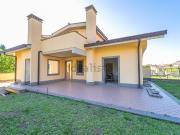 Villetta bifamiliare in vendita di 240 m² in Via delle...
