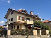 Villetta bifamiliare in vendita di 240 m² in Via Gorizia, 1