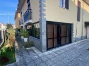 Villetta bifamiliare in vendita di 240 m² in Via Gorizia, 79