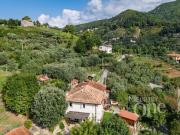 Villetta bifamiliare in vendita di 240 m² in Via...