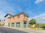 Villetta bifamiliare in vendita di 240 m² in Via Roma, 4