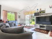 Villetta bifamiliare in vendita di 240 m² in Via Turì, 1