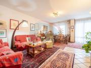 Villetta bifamiliare in vendita di 247 m² in Via T. Vecellio