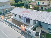Villetta bifamiliare in vendita di 248 m² in Via San...