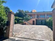 Villetta bifamiliare in vendita di 250 m² in Strada...