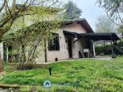 Villetta bifamiliare in vendita di 250 m² in Via Friuli