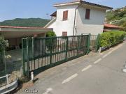 Villetta bifamiliare in vendita di 250 m² in Via I Maggio, 3