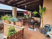 Villetta bifamiliare in vendita di 250 m² in Via Lago...