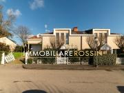 Villetta bifamiliare in vendita di 250 m² in Via Luigi...