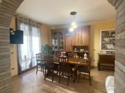 Villetta bifamiliare in vendita di 250 m² in Vicolo Vecchio