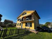 Villetta bifamiliare in vendita di 253 m² in Via Beghillo