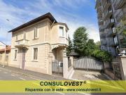Villetta bifamiliare in vendita di 253 m² in Via XXV...