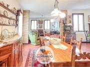 Villetta bifamiliare in vendita di 254 m² in Via Luigi...