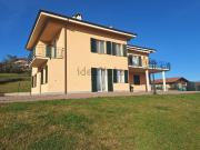 Villetta bifamiliare in vendita di 255 m² in Via Cavalli...