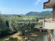 Villetta bifamiliare in vendita di 260 m²