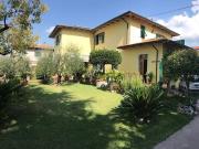 Villetta bifamiliare in vendita di 260 m²