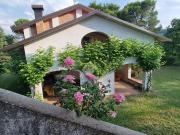 Villetta bifamiliare in vendita di 260 m² in Via delle...