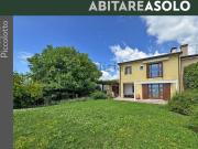 Villetta bifamiliare in vendita di 260 m² in Via Sotta